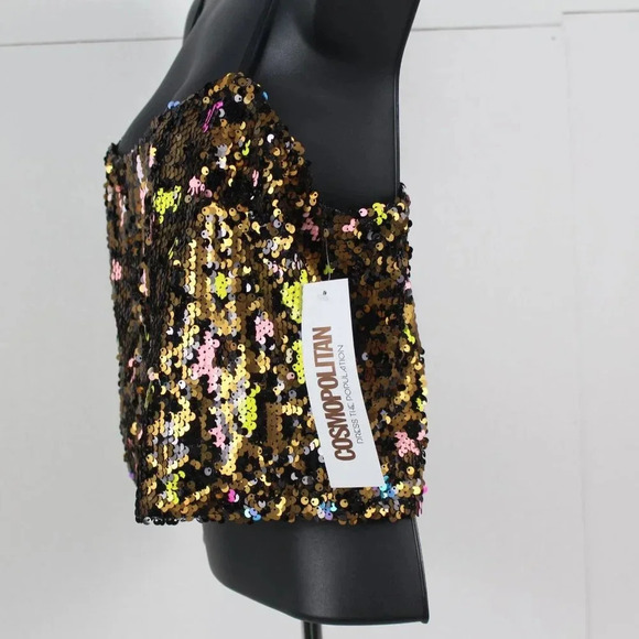 COSMOPOLITAN - Picture 5 of 6